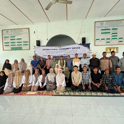 UMK MENYANTUNI DAYAH DARUL HIKMAH, ACEH BESAR, INDONESIA: INSPIRASI KEUSAHAWANAN UNTUK PELAJAR PONDOK ISLAM