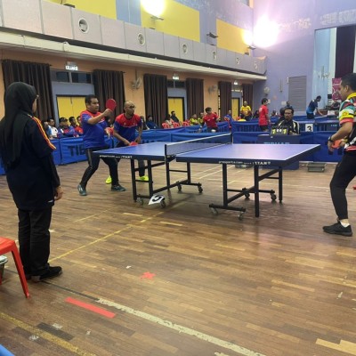 KEPENTINGAN BERSUKAN DI KALANGAN STAF AKADEMIK