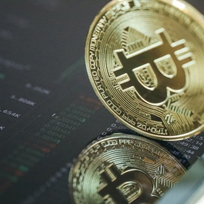 CRYPTOCURRENCY FROM AN ISLAMIC PERSPECTIVE: OPPORTUNITIES AND CHALLENGES